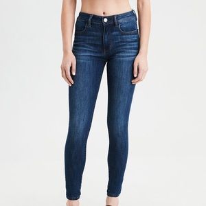 American Eagle High-Wasted Jegging